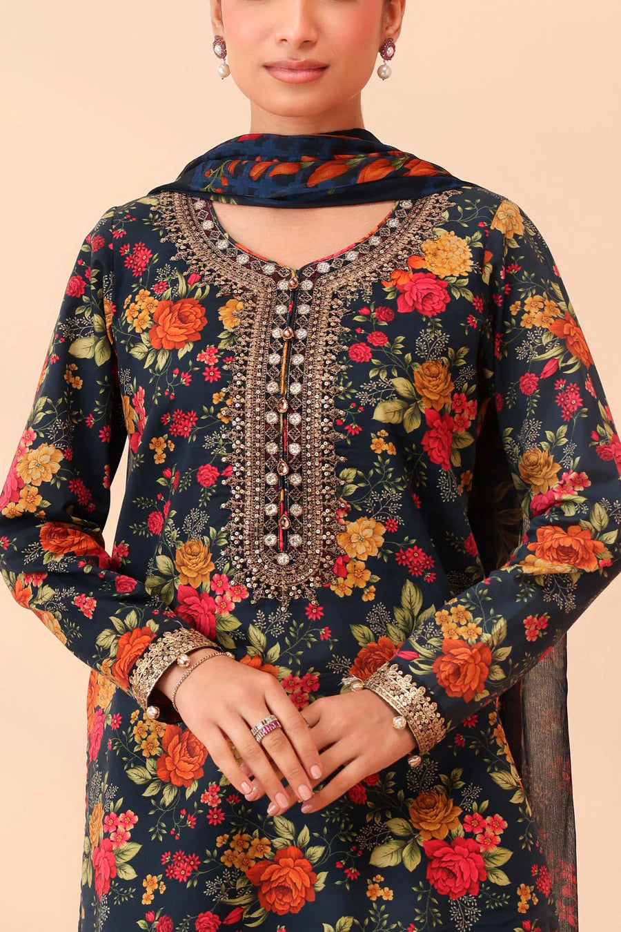BQ 40-3 Piece Unstitched Digital Printed Khaddar Suit