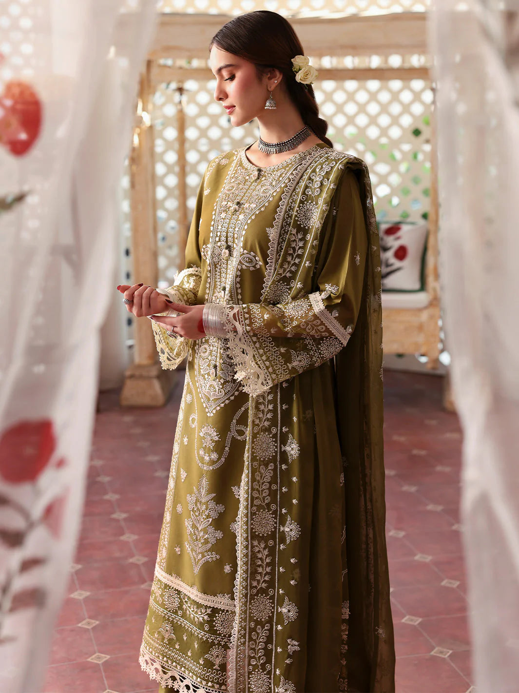 MR 590-3 Piece Unstitched Fully Embroidered Dhanak Fabric, Embroidered Dhanak Shawl