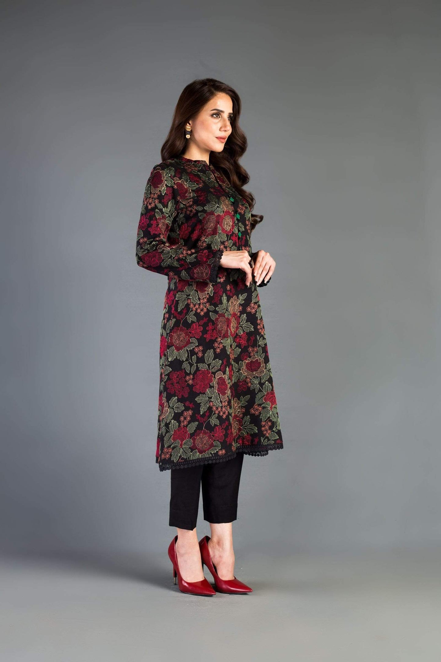 BR 345-Embroidered 3pc Lawn dress with embroidered chiffon dupatta DhanakStore