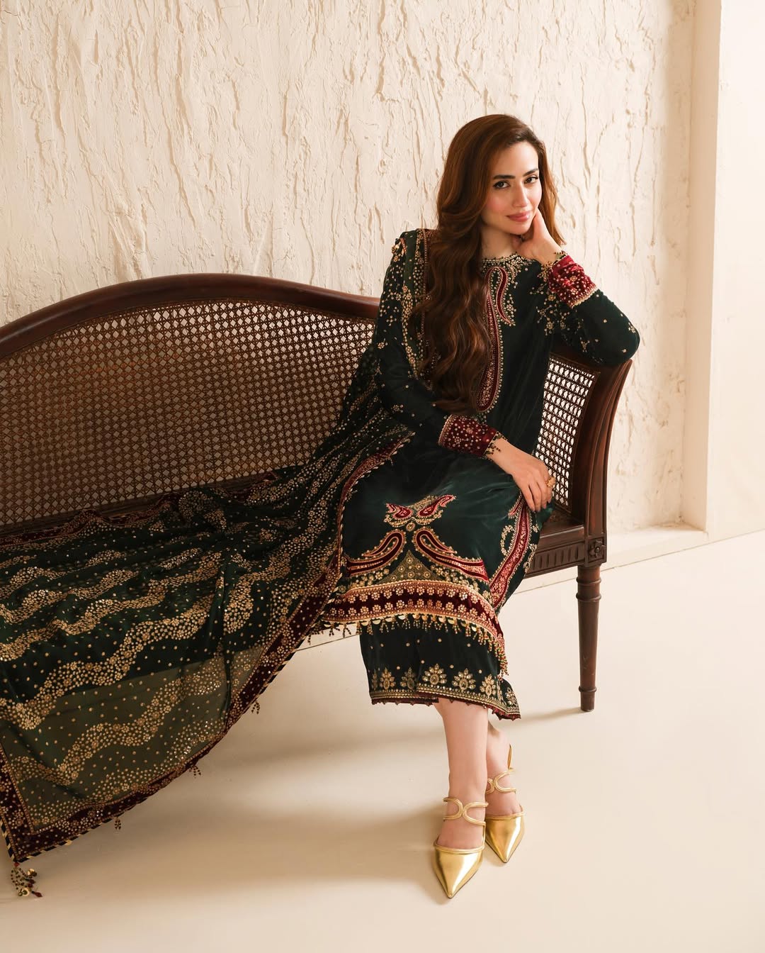 JZ 999-3 Pc Embroidered Velvet Shirt and Trouser with Chiffon Dupatta