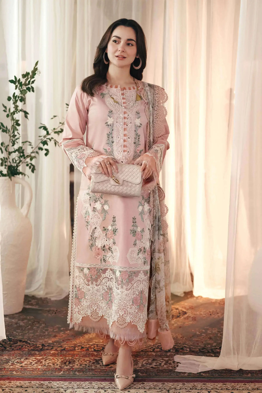 QL 2765-3 Piece Unstitched Heavy Embroidered Lawn Suit ( Four-sided Embroidered Silk Dupatta )
