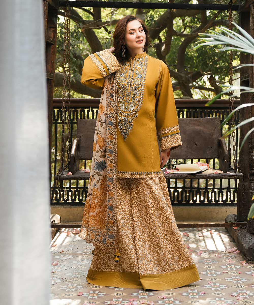 SP 510-3Pc Embroidered Lawn Shirt with Printed Poly Lawn Dupatta