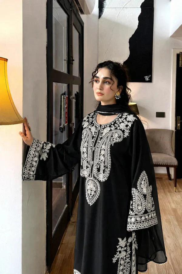 MR 2740B-3 Piece Unstitched Embroidered Lawn Suit