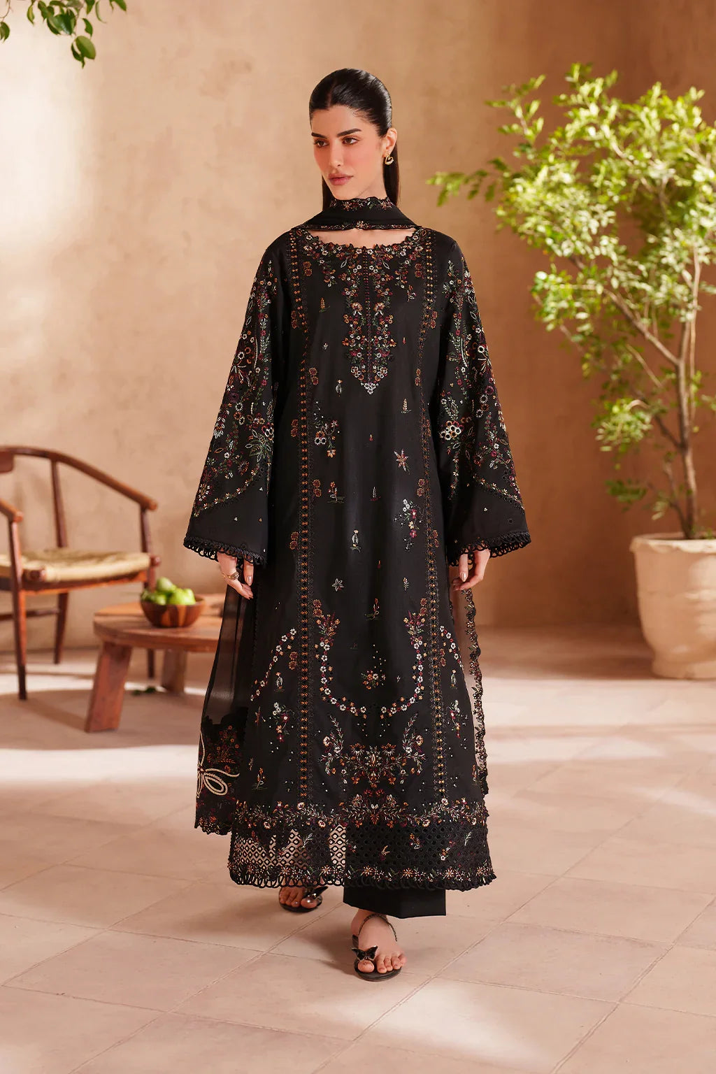 IZ 2870-3 Piece Unstitched Embroidered Lawn Suit
