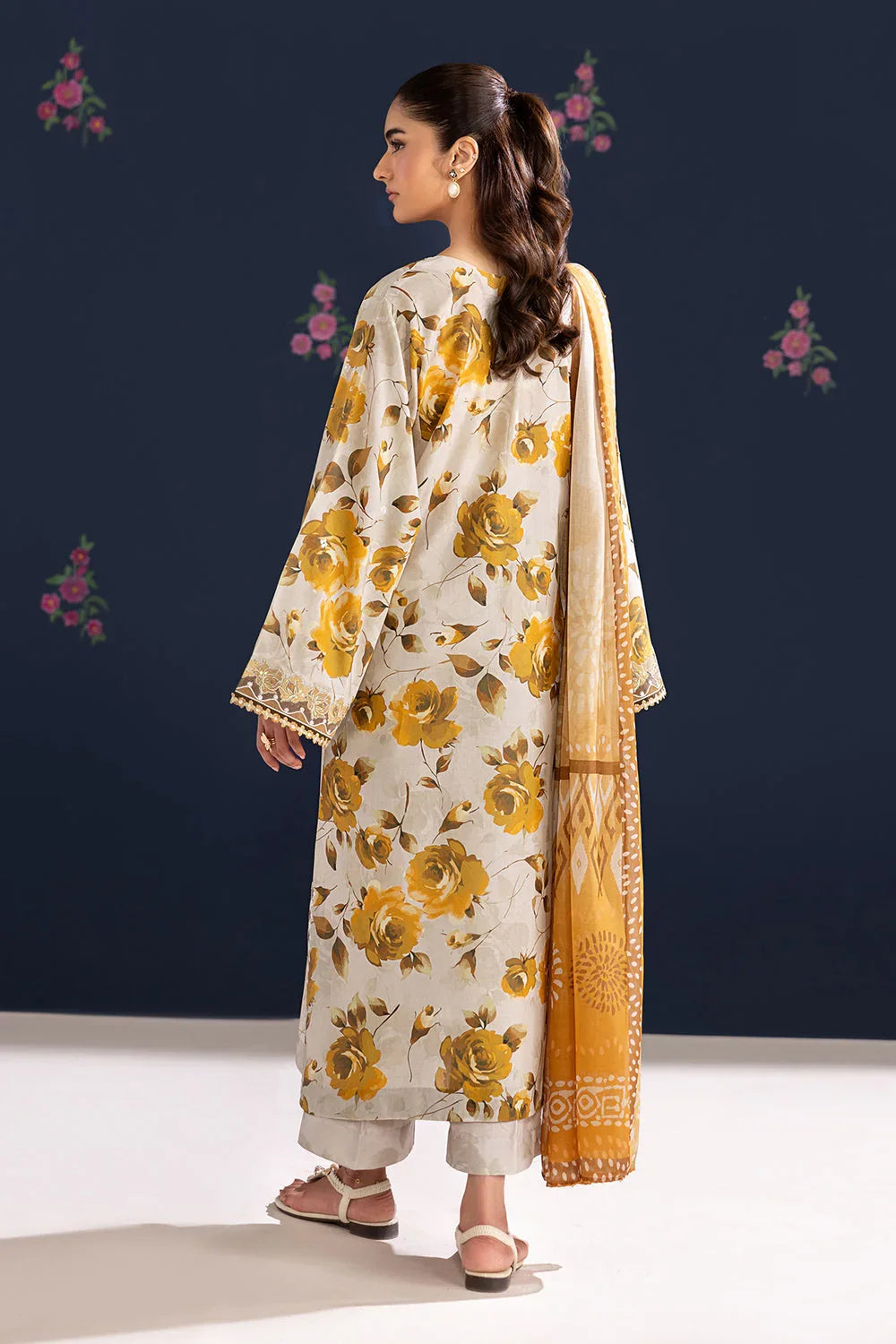 3 Piece unstitched Digital Printed Lawn Fabric With Lawn Dupatta