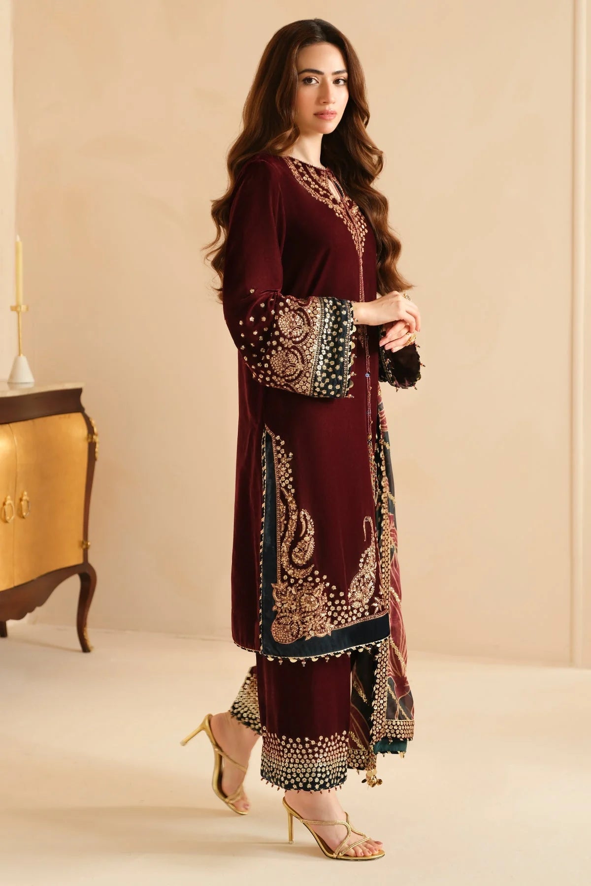 3 Piece - Unstitched Fully Embroided Velvet Suit