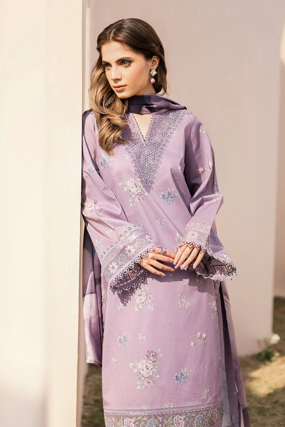 BQ 210-3 Pcs All Over Digital Printed Suit with Lawn Printed Dupatta + Extra Patches