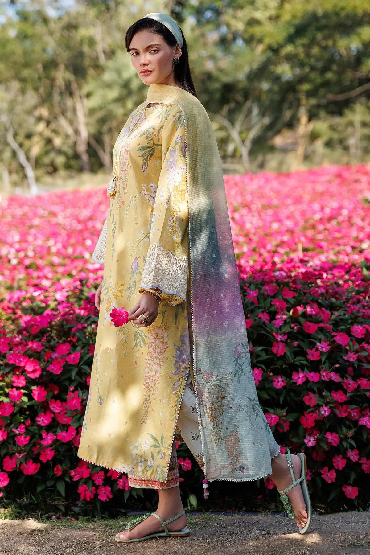 JZ 205-3 Piece Unstitched Embroidered Digital Print Lawn Suit ( Printed Lawn Dupatta )