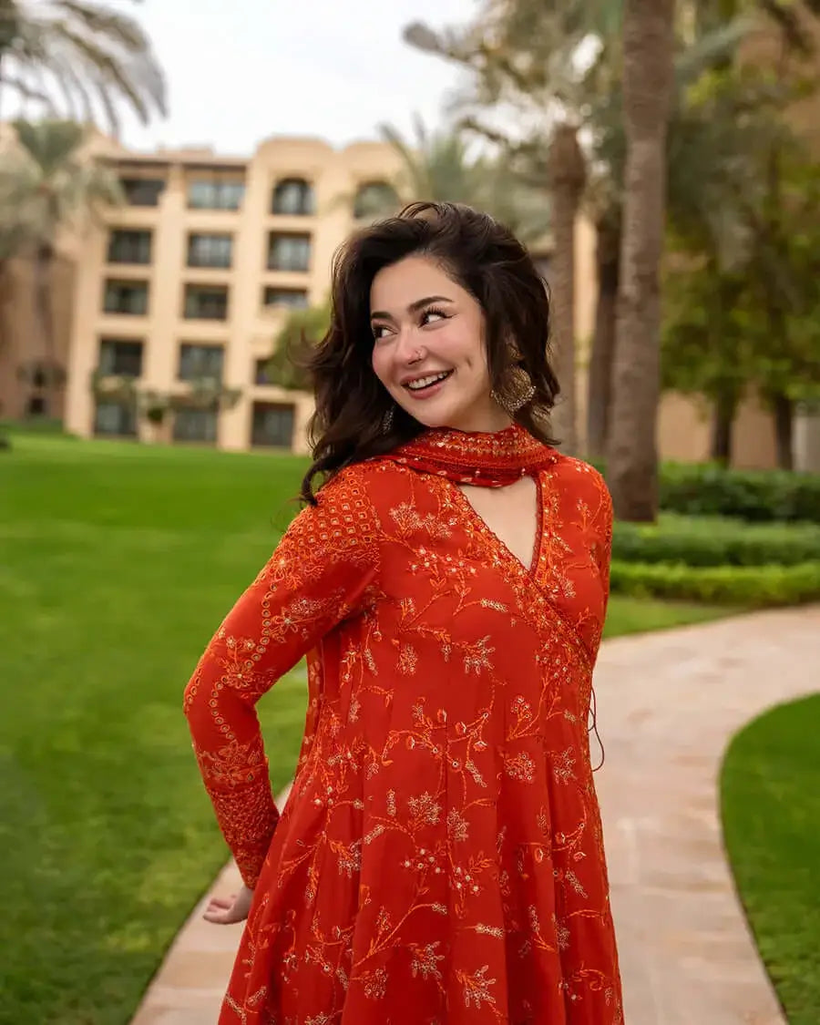 3 Piece Unstitched Fully Embroidered Lawn Suit with Printed Chiffon Dupatta 4 Sided Embroidered Lace
