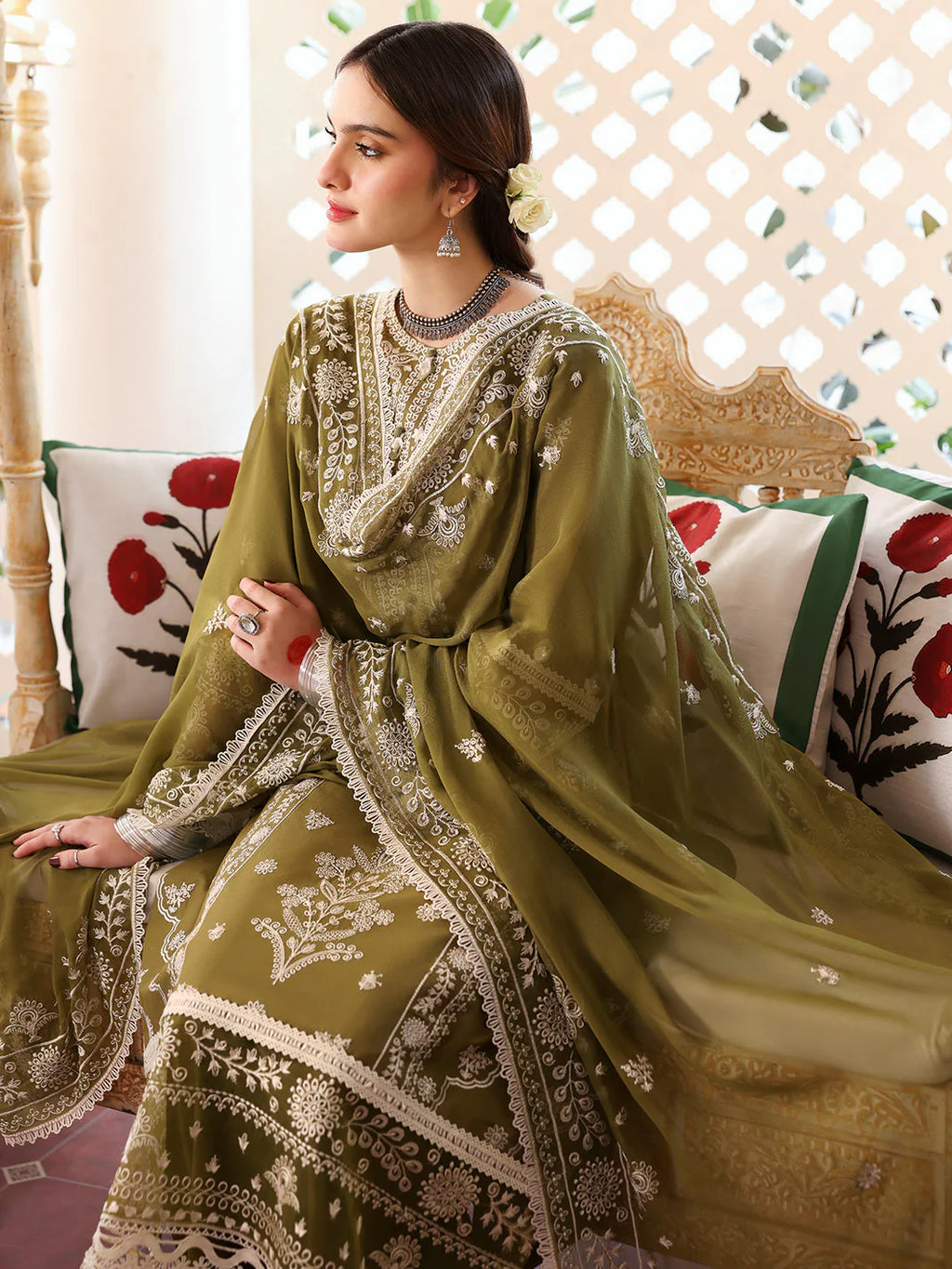 MR 590-3 Piece Unstitched Fully Embroidered Lawn Suit