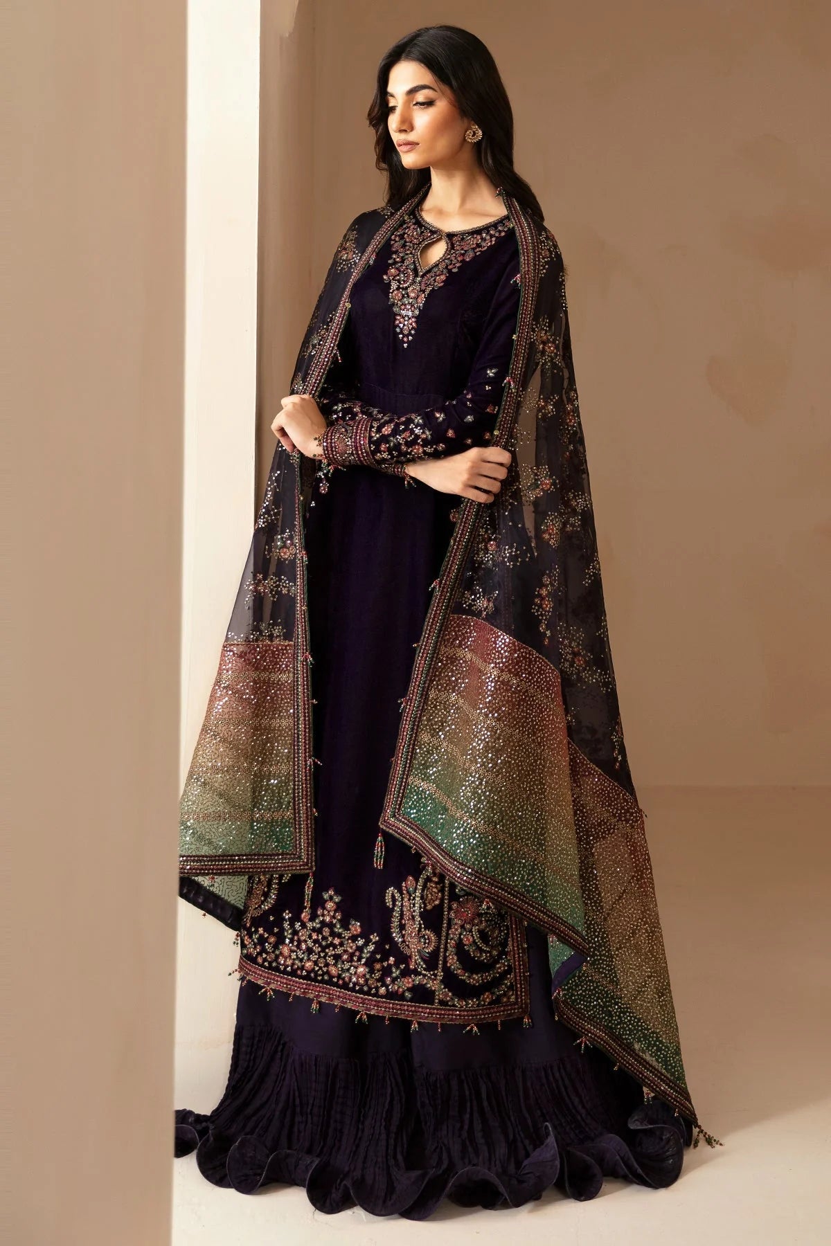 JZ -3 Pcs Unstitched Embroidered Velvet Suit