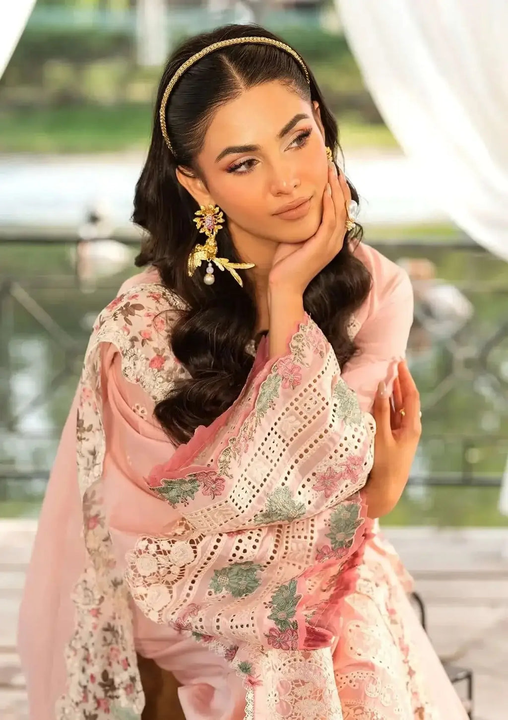 3 Piece Unstitched Heavy Embroidered Chickan Kari Lawn Suit ( Four-sided Embroidered Cotton Net Dupatta )
