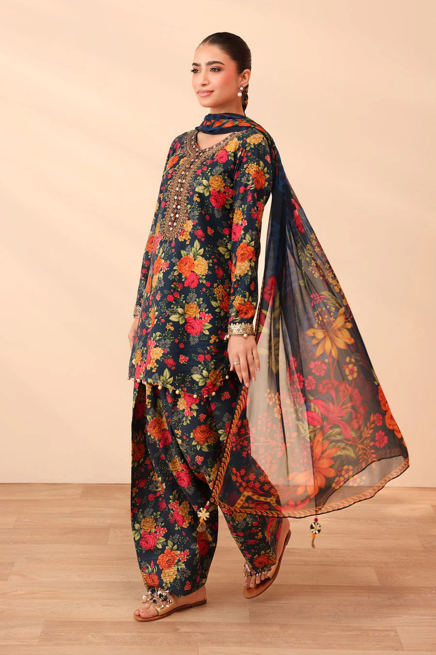 BQ 40-3 Piece Unstitched Digital Printed Khaddar Suit