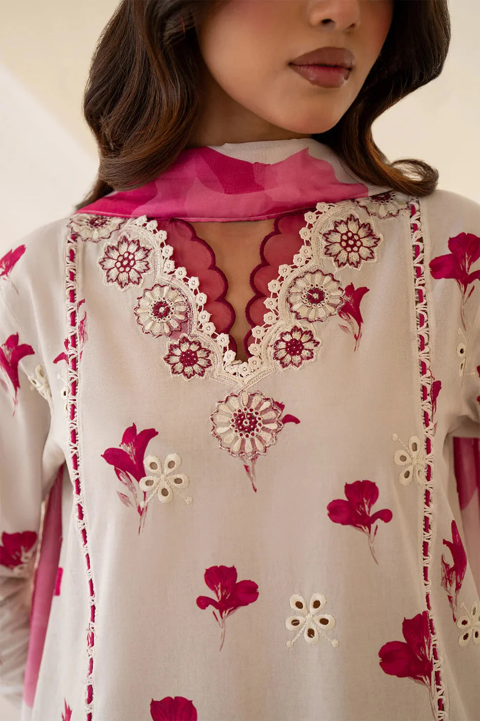 IZ 239B-3 Piece Unstitched Chicken Kari Embroidered Lawn Suit