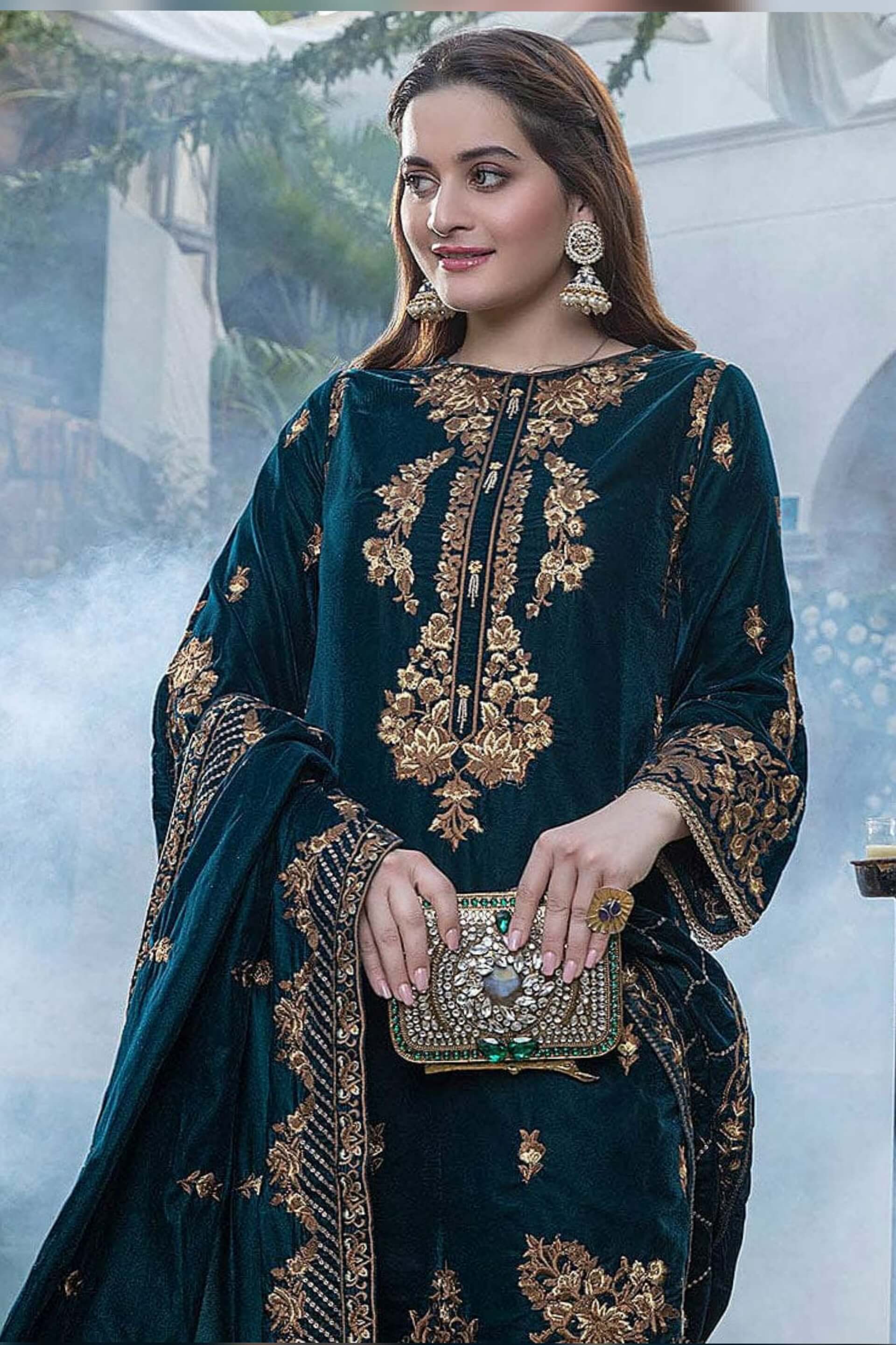 MB 1060-9000 Micro 3Pc Heavy Embroidery 9000 Micro Velvet Dress With V Zia Fabrics MB 1060-9000 Micro 3Pc Heavy Embroidery 9000 Micro Velvet Dress With V Zia Fabrics