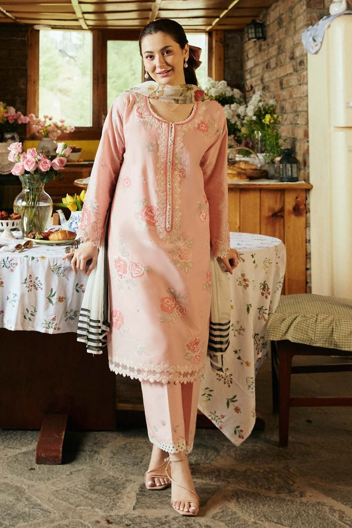 ZS 2620-3 Piece Unstitched Heavy Embroidered Lawn Suit ( Printed Poly Lawn Dupatta )