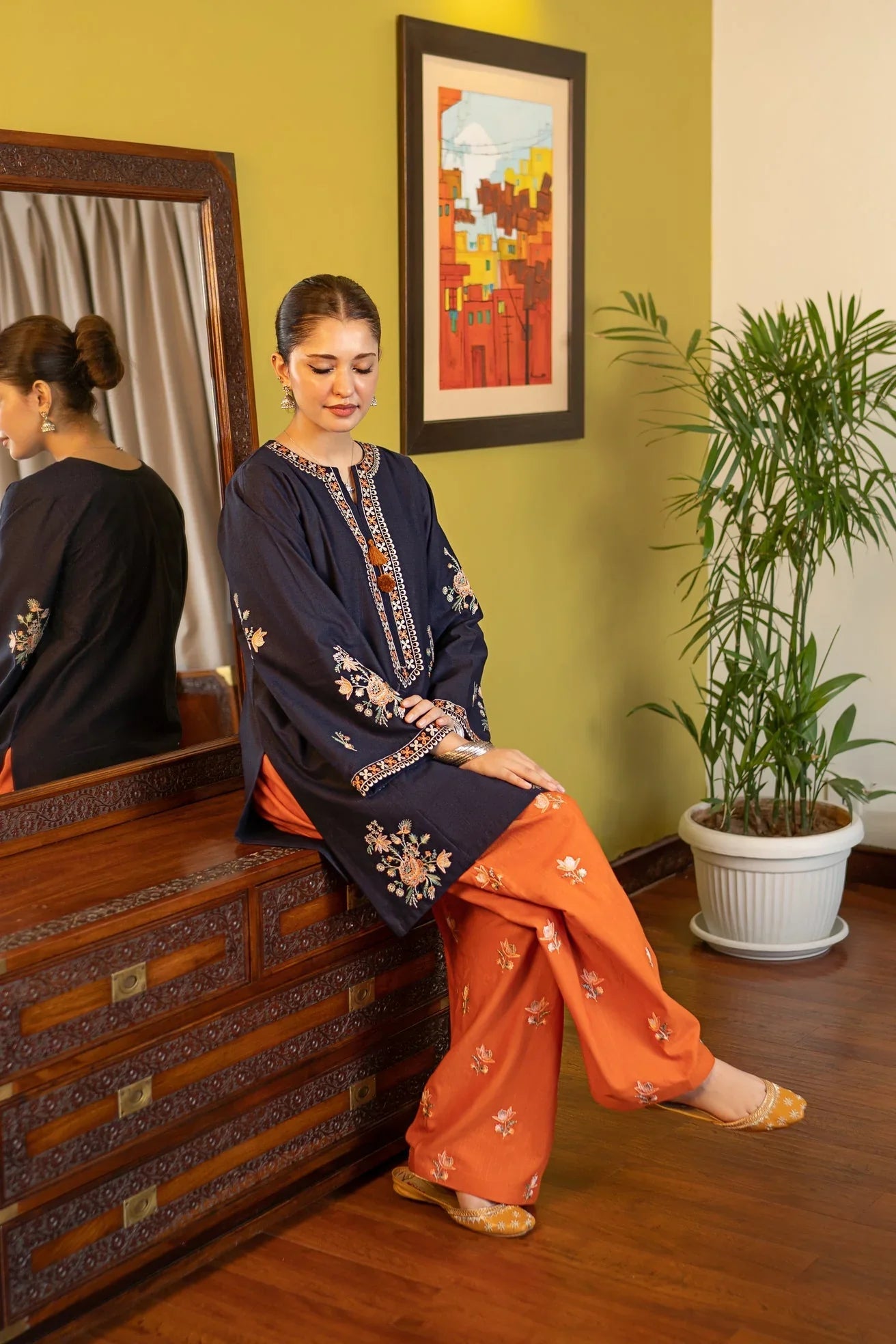 FL 945-2 Piece Unstitched Embroidered Lawn Suit