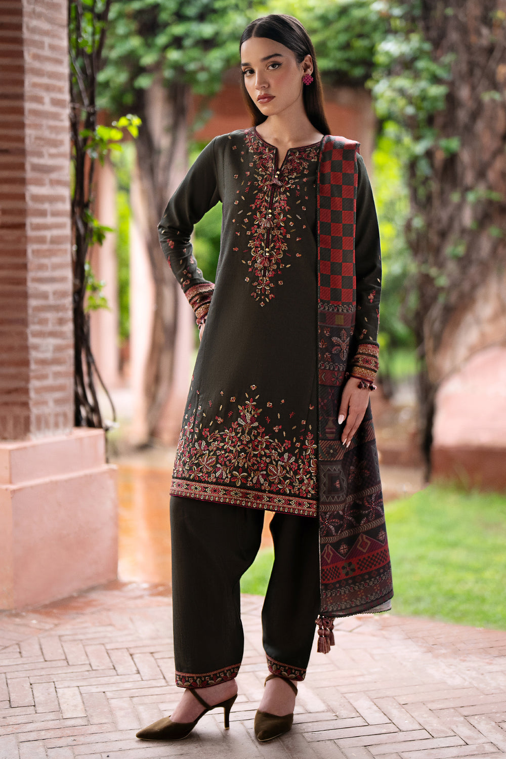 JZ 3035-3 Piece Unstitched Heavy Embroidered Dhanak Suit ( Digital Printed Shawl)