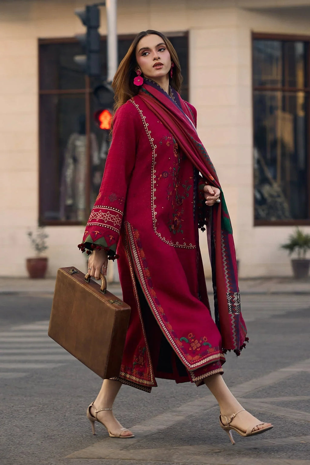 CZ 2980-3 Piece Unstitched Heavy Embroidered Dhanak Suit ( Digital Printed Shawl)